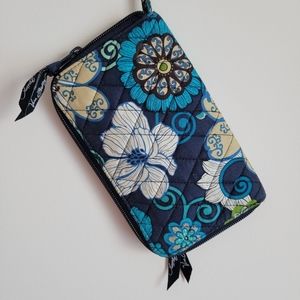Vera bradley wallet